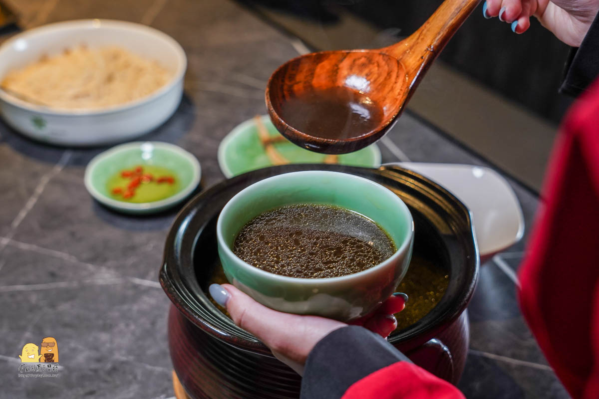 漢方,湯,藥膳,烏骨雞,林口美食,養生,沉雨晴