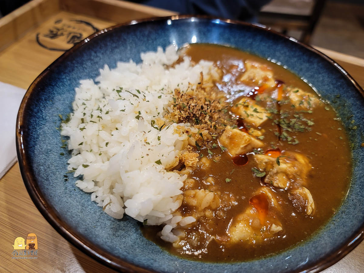 捷運六張犁站,台北平價美食,平價美食,咖哩,六張犁美食,台北咖哩,銅板美食,台北市美食,台北美食,台北銅板美食