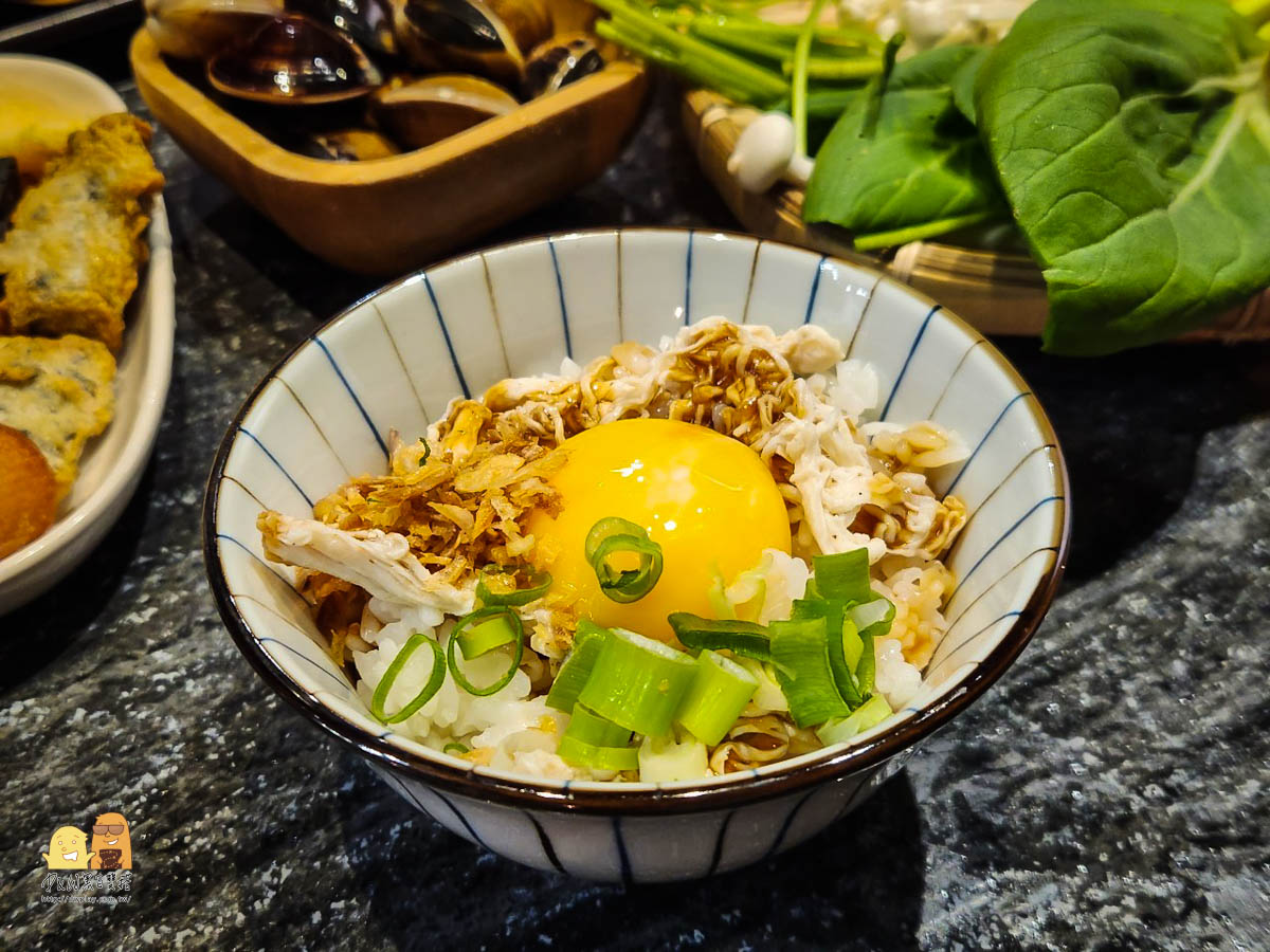 石頭火鍋,台北火鍋,火鍋推薦,捷運小巨蛋站,台北小巨蛋美食,小巨蛋美食,小巨蛋捷運站,台北石頭火鍋,平價火鍋