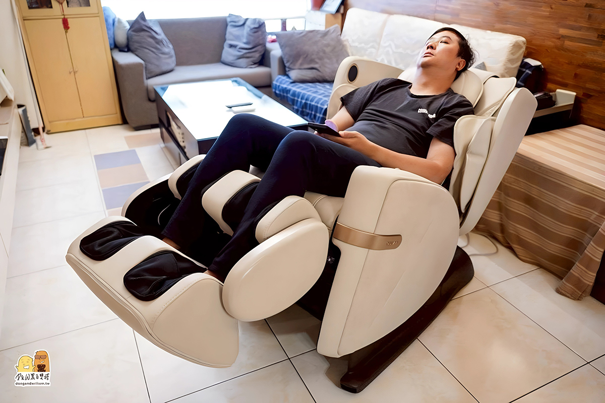 OSIM,V手天王3,新品登場,10萬內最強按摩椅,疲憊釋放快樂綻放 OSIM,V手天王3,新品登場,10萬內最強按摩椅,疲憊釋放快樂綻放