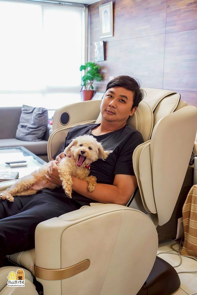 OSIM,V手天王3,新品登場,10萬內最強按摩椅,疲憊釋放快樂綻放 OSIM,V手天王3,新品登場,10萬內最強按摩椅,疲憊釋放快樂綻放