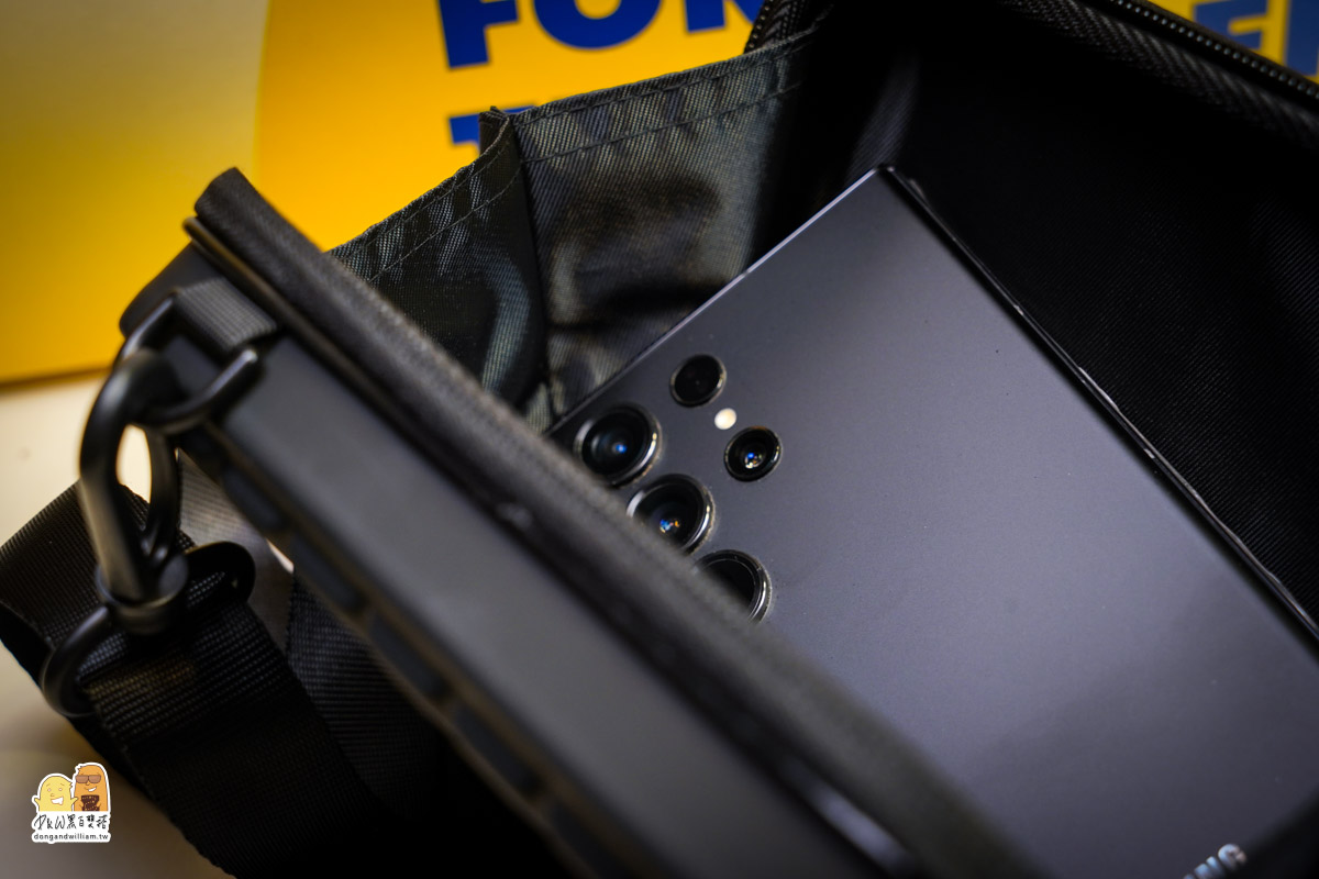 耳塞,眼罩,頸枕,旅行必備