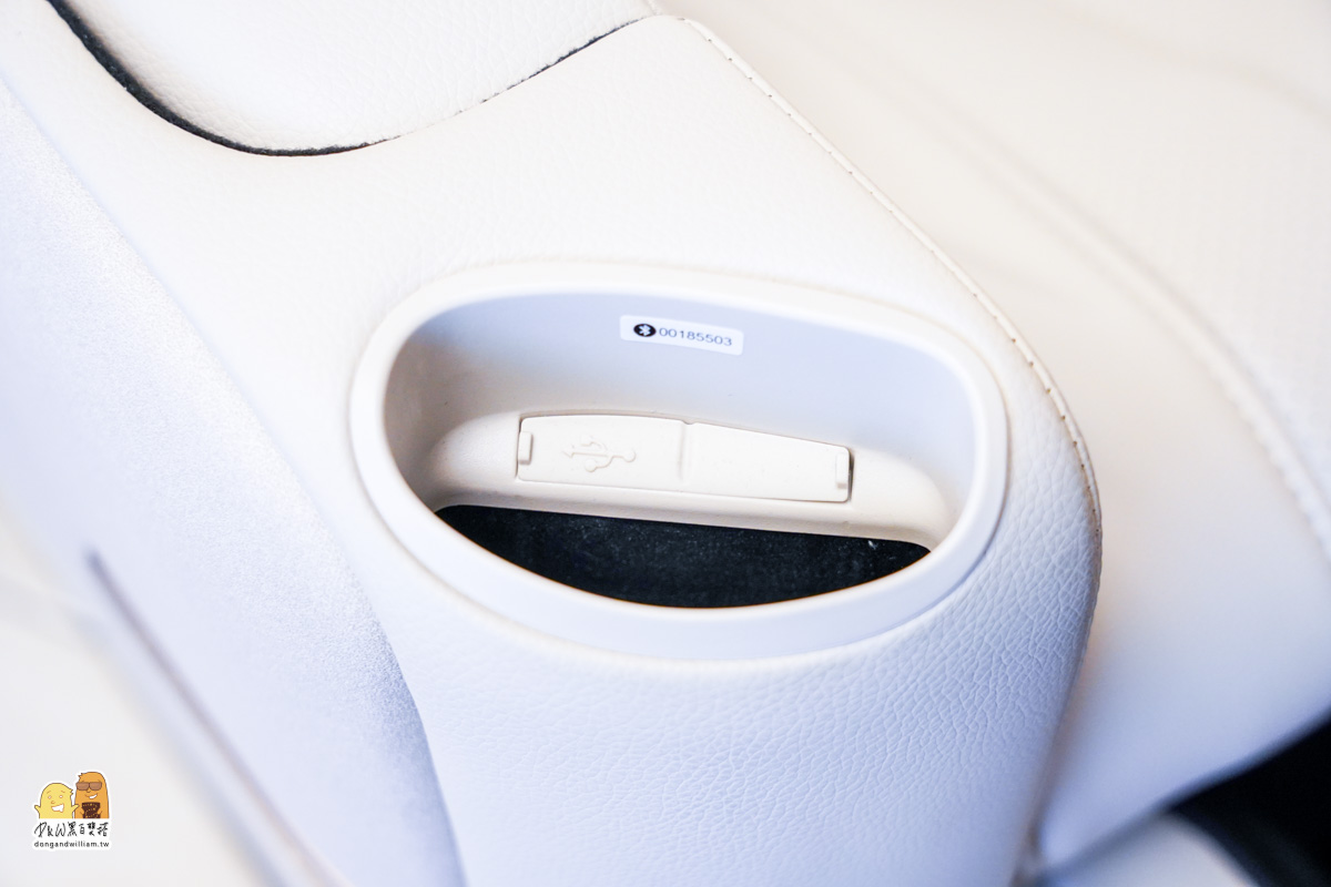 OSIM,V手天王3,新品登場,10萬內最強按摩椅,疲憊釋放快樂綻放 OSIM,V手天王3,新品登場,10萬內最強按摩椅,疲憊釋放快樂綻放