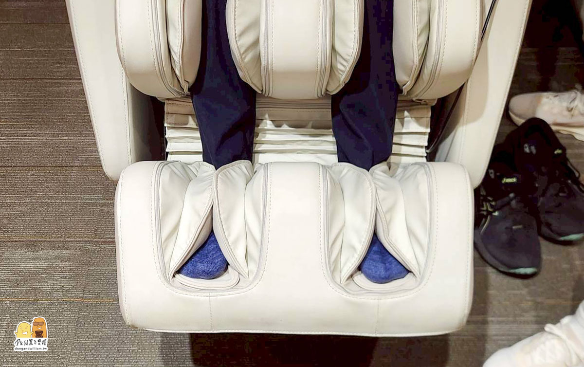 OSIM,V手天王3,新品登場,10萬內最強按摩椅,疲憊釋放快樂綻放 OSIM,V手天王3,新品登場,10萬內最強按摩椅,疲憊釋放快樂綻放