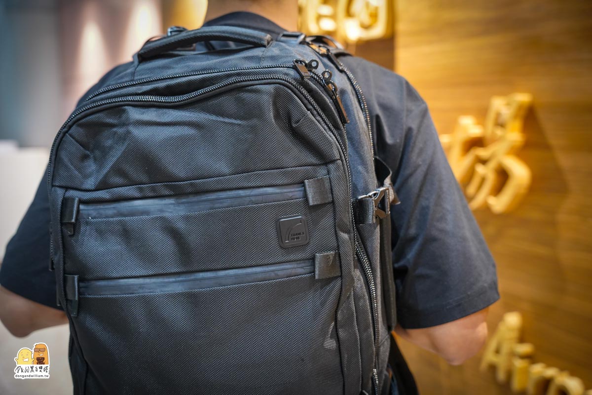 Travel Blue 藍旅 Journey 經典款 旅行後背包,輕旅行 免託運可直接上飛機!告別旅行疲憊,出國旅行輕盈收納的終極選擇! @D&W黑白雙搭 @D&W黑白雙搭