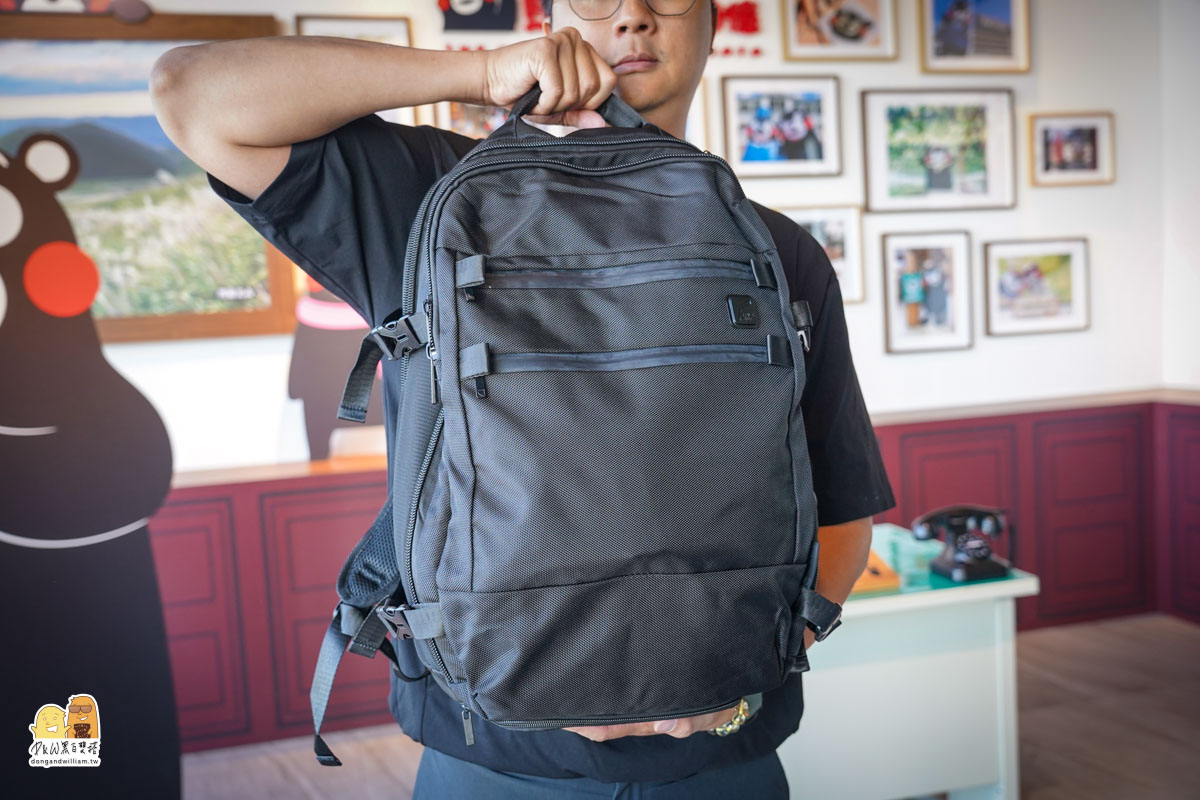 Travel Blue 藍旅 Journey 經典款 旅行後背包,輕旅行 免託運可直接上飛機!告別旅行疲憊,出國旅行輕盈收納的終極選擇! @D&W黑白雙搭 @D&W黑白雙搭