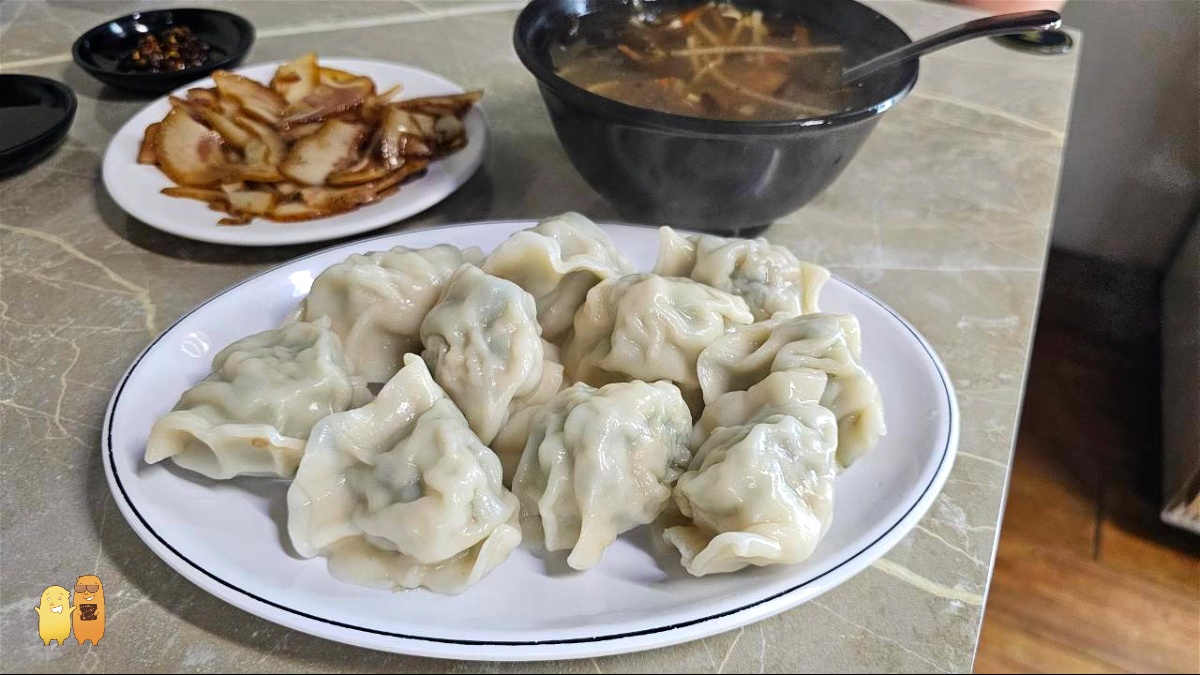 水餃,中和美食,老店,新北水餃,口袋名單,新北鍋貼,新北美食,中和鍋貼,排隊美食,中和水餃,鍋貼,巷弄美食