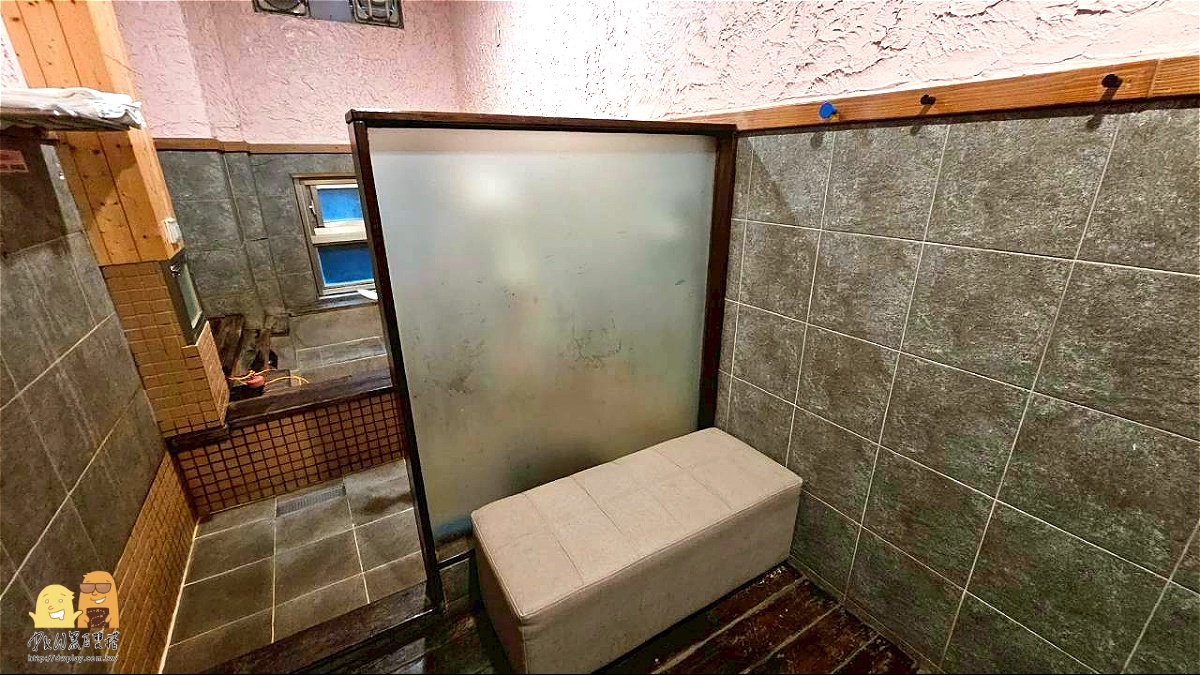 萬里金湯溫泉會館-24小時營業的平價溫泉天堂泡湯一人免$300還附免費停車場,情侶約會、家庭出遊都超推! @D&W黑白雙搭 @D&W黑白雙搭